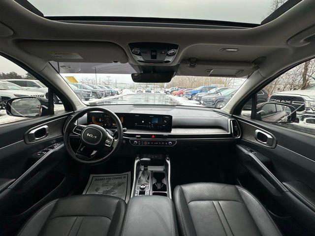 2024 Kia Sorento X-Line EX