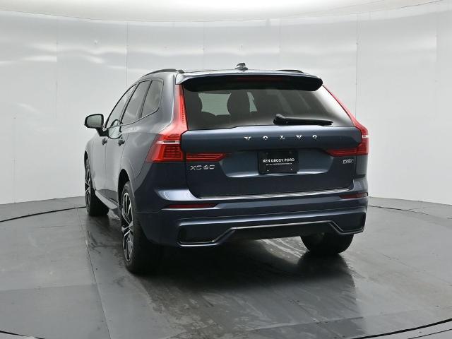 2023 Volvo XC60 B5 Plus Dark Theme