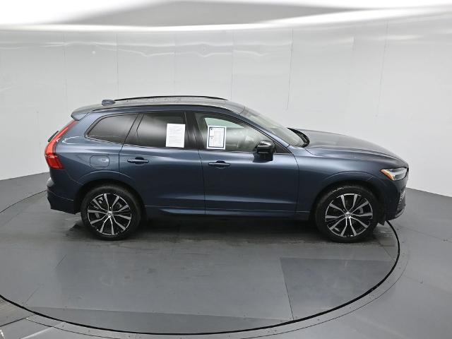2023 Volvo XC60 B5 Plus Dark Theme