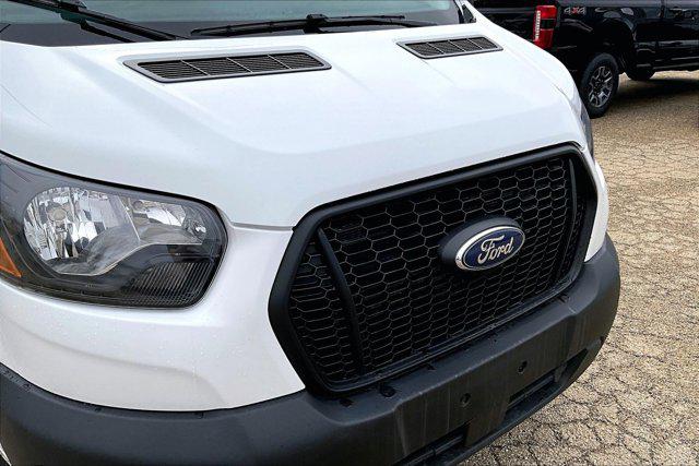 2023 Ford Transit Cargo Van 148 WB High Roof Cargo