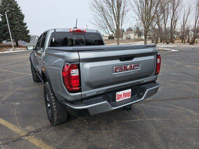 2025 GMC Canyon 4WD AT4