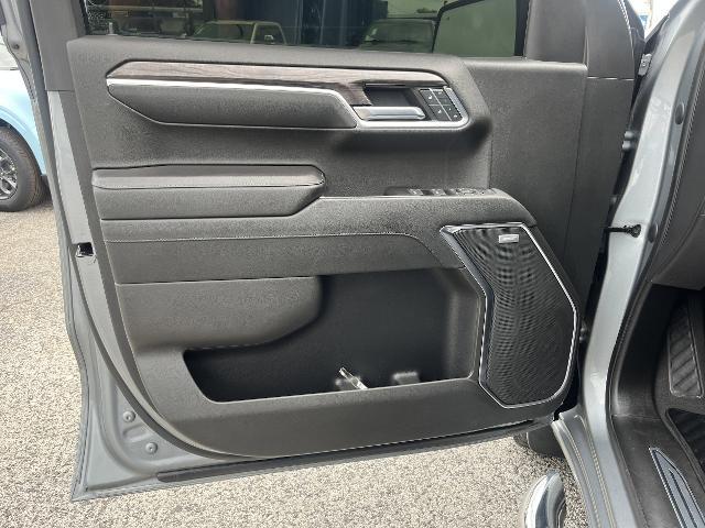2023 Chevrolet Silverado 1500 4WD Crew Cab Short Bed LTZ