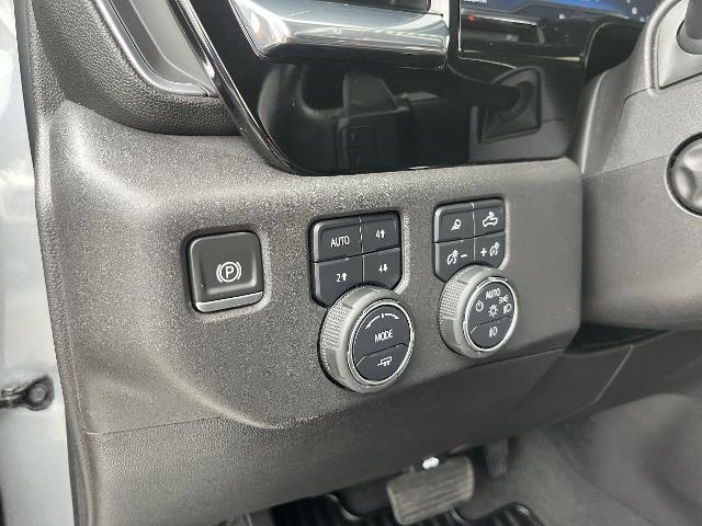 2023 Chevrolet Silverado 1500 4WD Crew Cab Short Bed LTZ