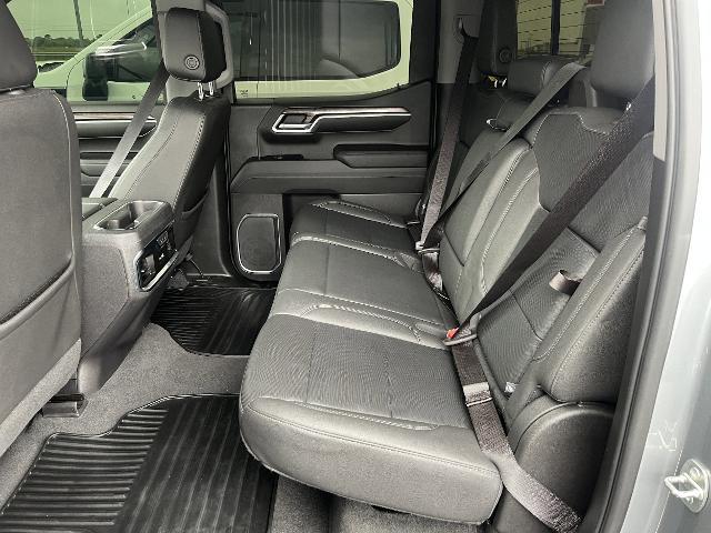 2023 Chevrolet Silverado 1500 4WD Crew Cab Short Bed LTZ