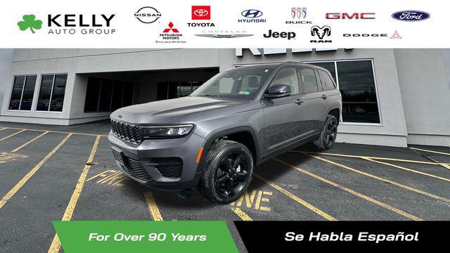 2023 Jeep Grand Cherokee Altitude 4x4