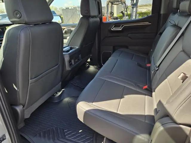 2026 Chevrolet Silverado 1500 4WD Crew Cab Short Bed RST