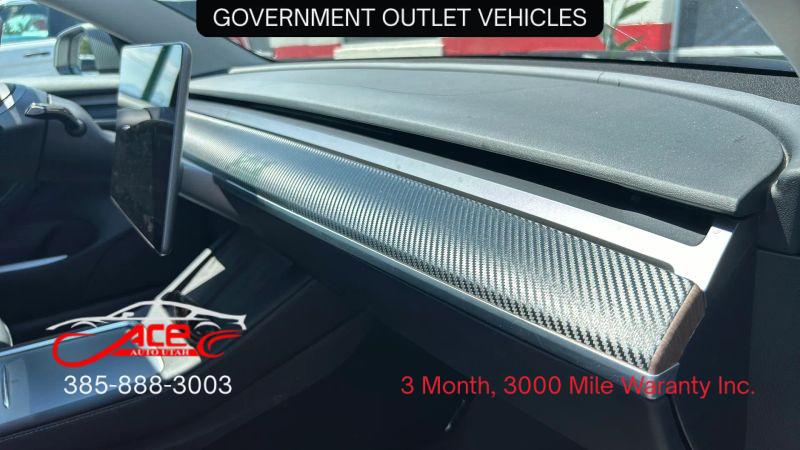 2022 Tesla Model 3 Performance Dual Motor All-Wheel Drive