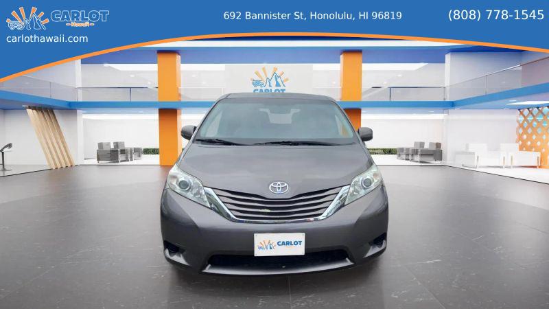 2015 Toyota Sienna LE 7 Passenger