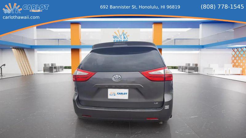 2015 Toyota Sienna LE 7 Passenger