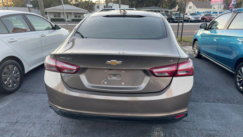 2020 Chevrolet Malibu FWD LT