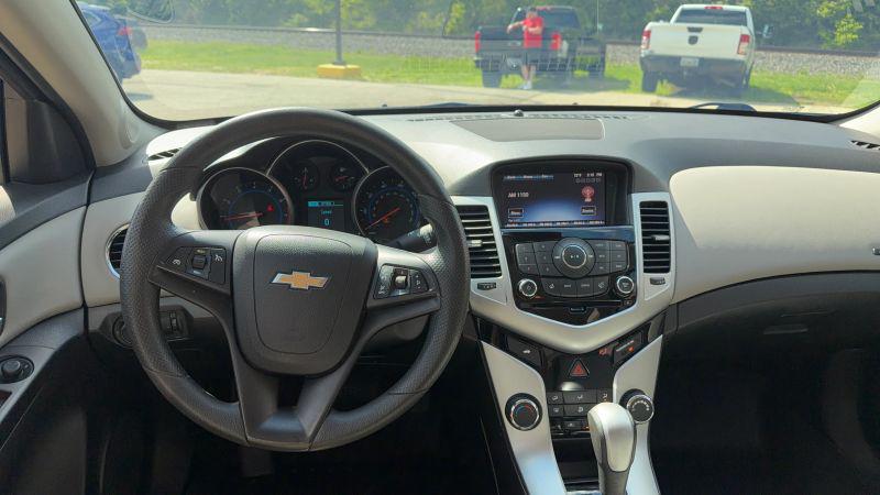 2016 Chevrolet Cruze Limited 1LT Auto