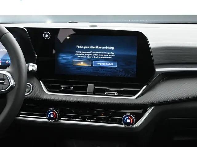 2026 Chevrolet Equinox AWD LT
