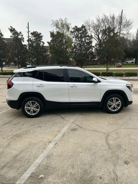 2023 GMC Terrain AWD SLE