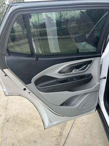2023 GMC Terrain AWD SLE
