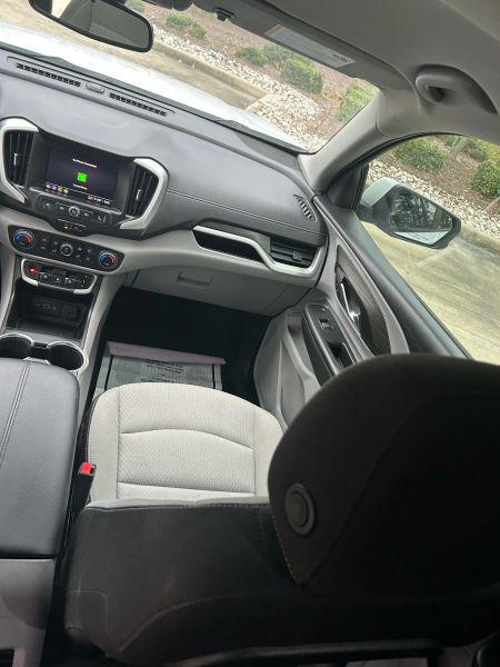2023 GMC Terrain AWD SLE