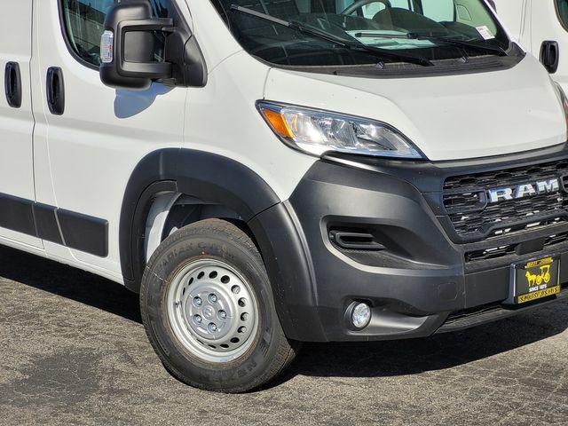 2026 Ram ProMaster 2500 Cargo Van Tradesman High Roof 136" WB w/Pass Seat