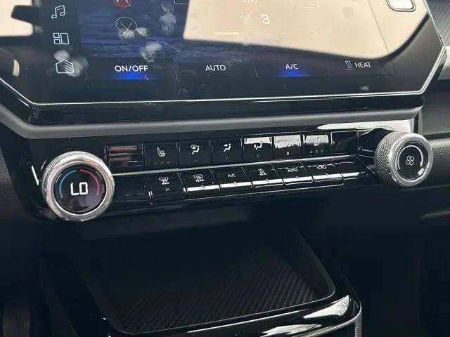 2027 Chevrolet Bolt LT FWD
