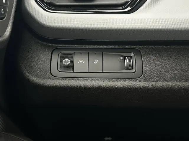 2027 Chevrolet Bolt LT FWD