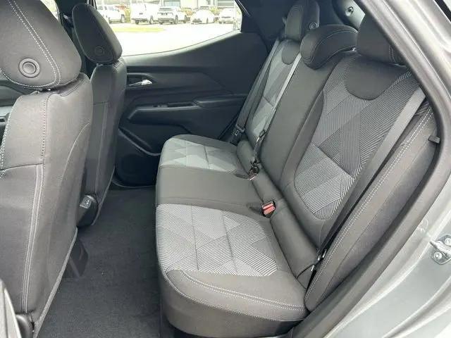2027 Chevrolet Bolt LT FWD
