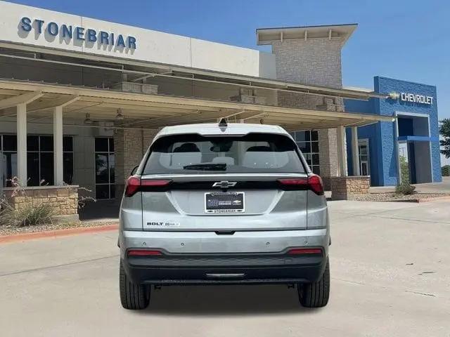 2027 Chevrolet Bolt LT FWD