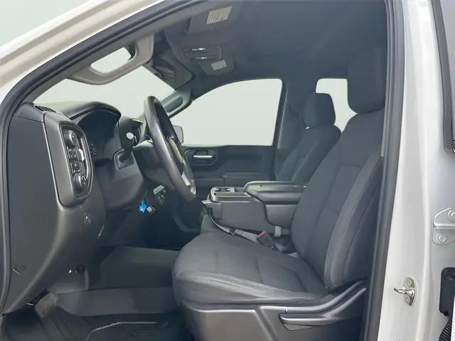 2020 Chevrolet Silverado 1500 4WD Crew Cab Short Bed Custom