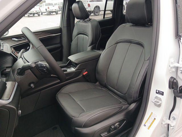 2026 Jeep Grand Cherokee Limited Reserve 4x4