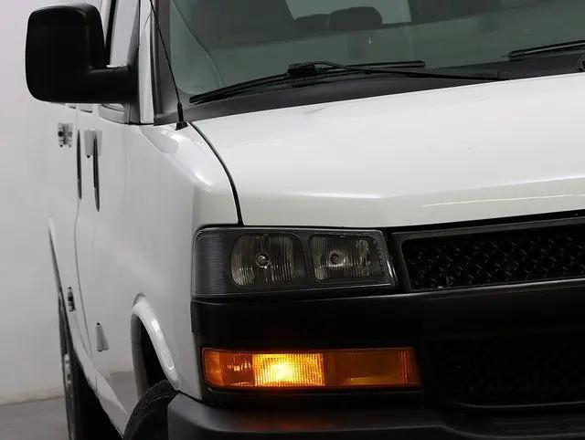 2020 Chevrolet Express Passenger RWD 3500 Extended Wheelbase LS