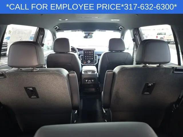2026 GMC Acadia Elevation FWD