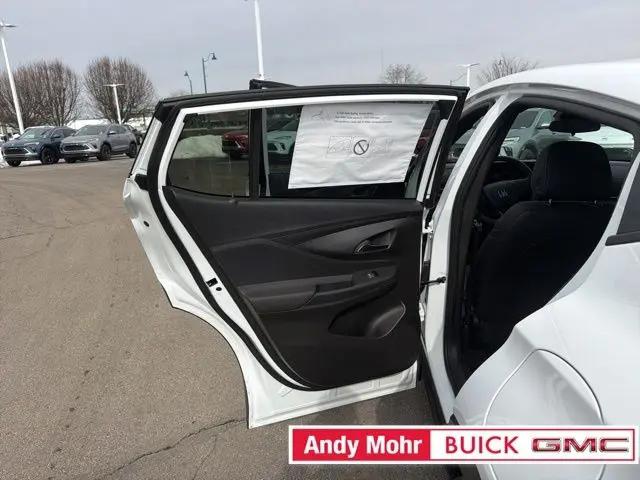2026 Buick NV Preferred FWD