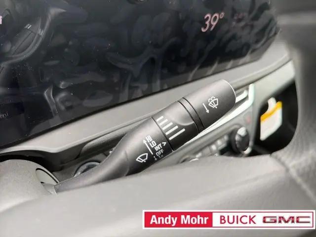2026 Buick NV Preferred FWD