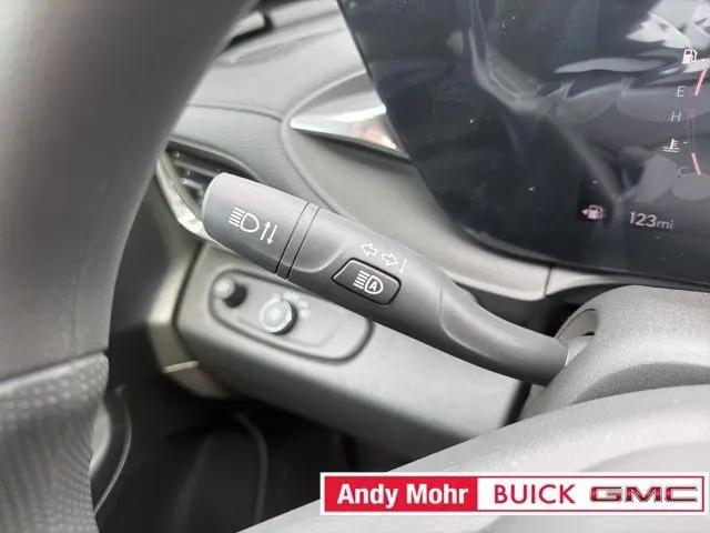 2026 Buick NV Preferred FWD