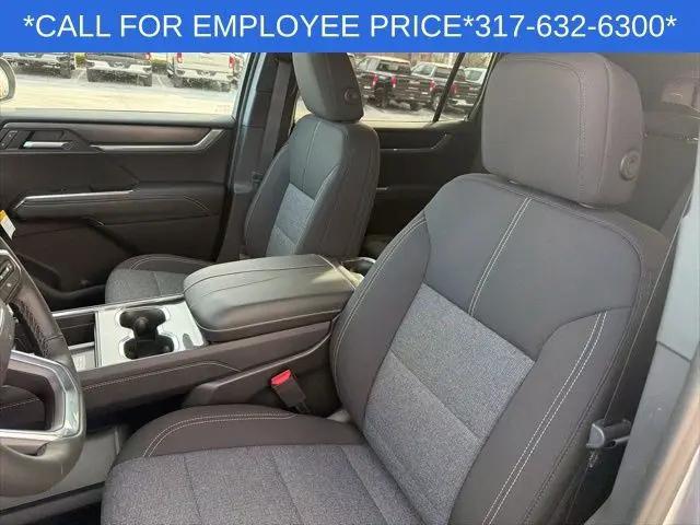 2026 GMC Acadia Elevation FWD
