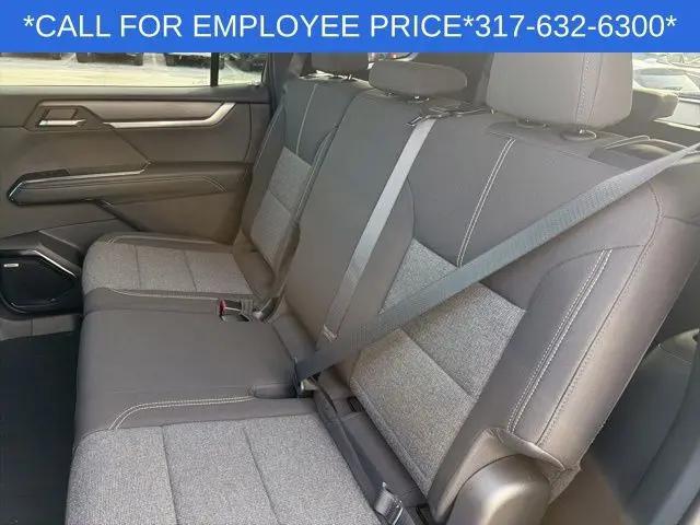 2026 GMC Acadia Elevation FWD