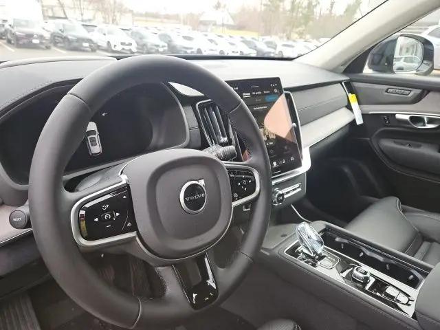 2026 Volvo XC90 Ultra Dark Theme, B6 AWD Gas (mild hybrid), Gasoline, 6 Seats