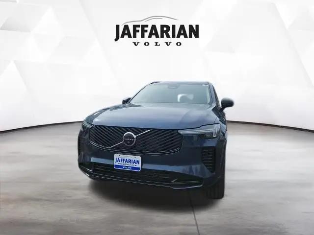 2026 Volvo XC90 Ultra Dark Theme, B6 AWD Gas (mild hybrid), Gasoline, 6 Seats for sale in Haverhill, MA