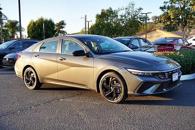 2026 Hyundai Elantra Hybrid SEL Sport