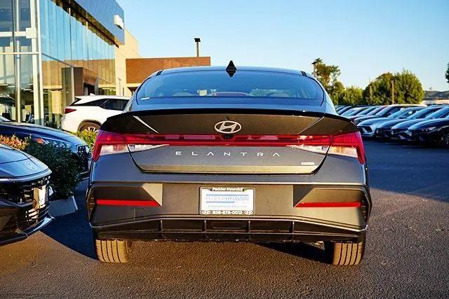 2026 Hyundai Elantra Hybrid SEL Sport