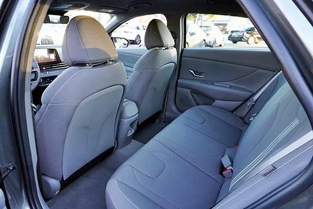 2026 Hyundai Elantra Hybrid SEL Sport