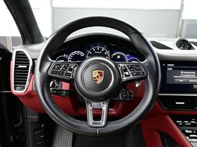 2022 Porsche Cayenne E-Hybrid Turbo S