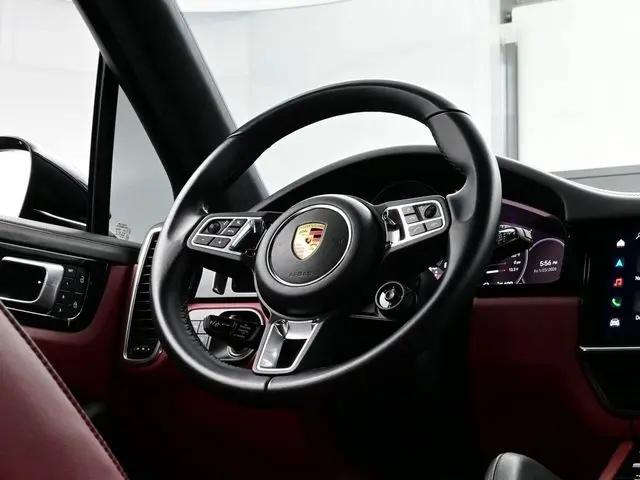 2022 Porsche Cayenne E-Hybrid Turbo S