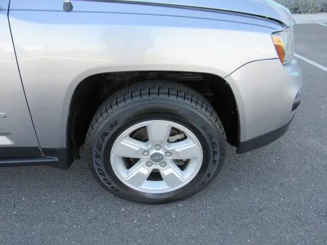 2017 Jeep Compass Latitude FWD