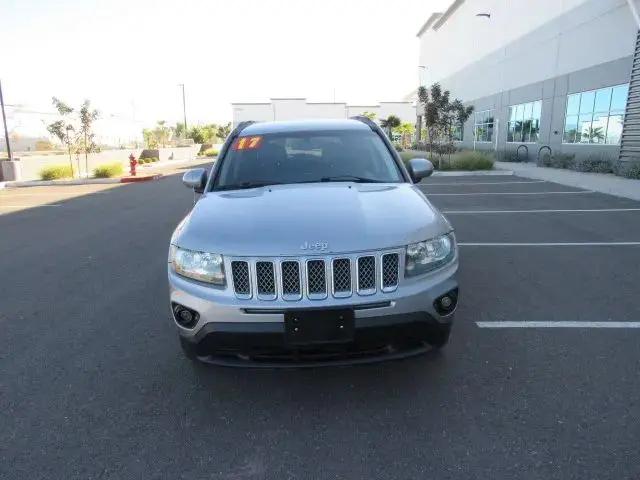 2017 Jeep Compass Latitude FWD