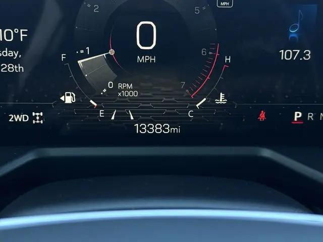 2024 GMC Acadia Denali