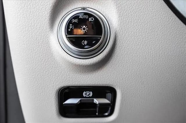 2026 Mercedes-Benz E-CLASS E 300 CLE 300