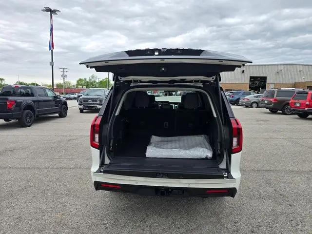2026 Ford Expedition Max Active MAX