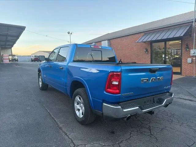 2025 Ram 1500 Big Horn Crew Cab 4x4 5'7" Box