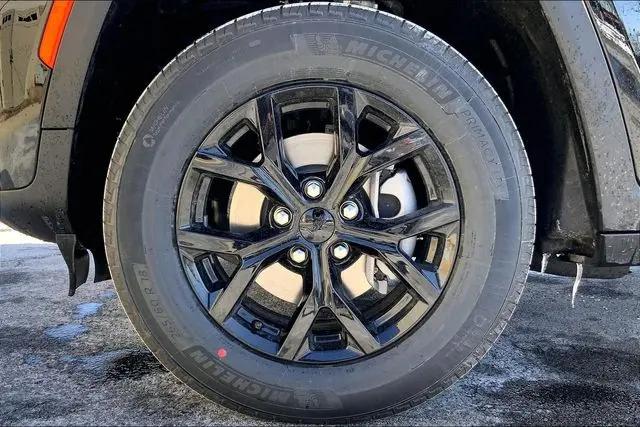 2026 Jeep Grand Cherokee Altitude 4x4
