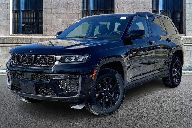 2026 Jeep Grand Cherokee Altitude 4x4