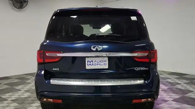 2024 INFINITI QX80 LUXE AWD