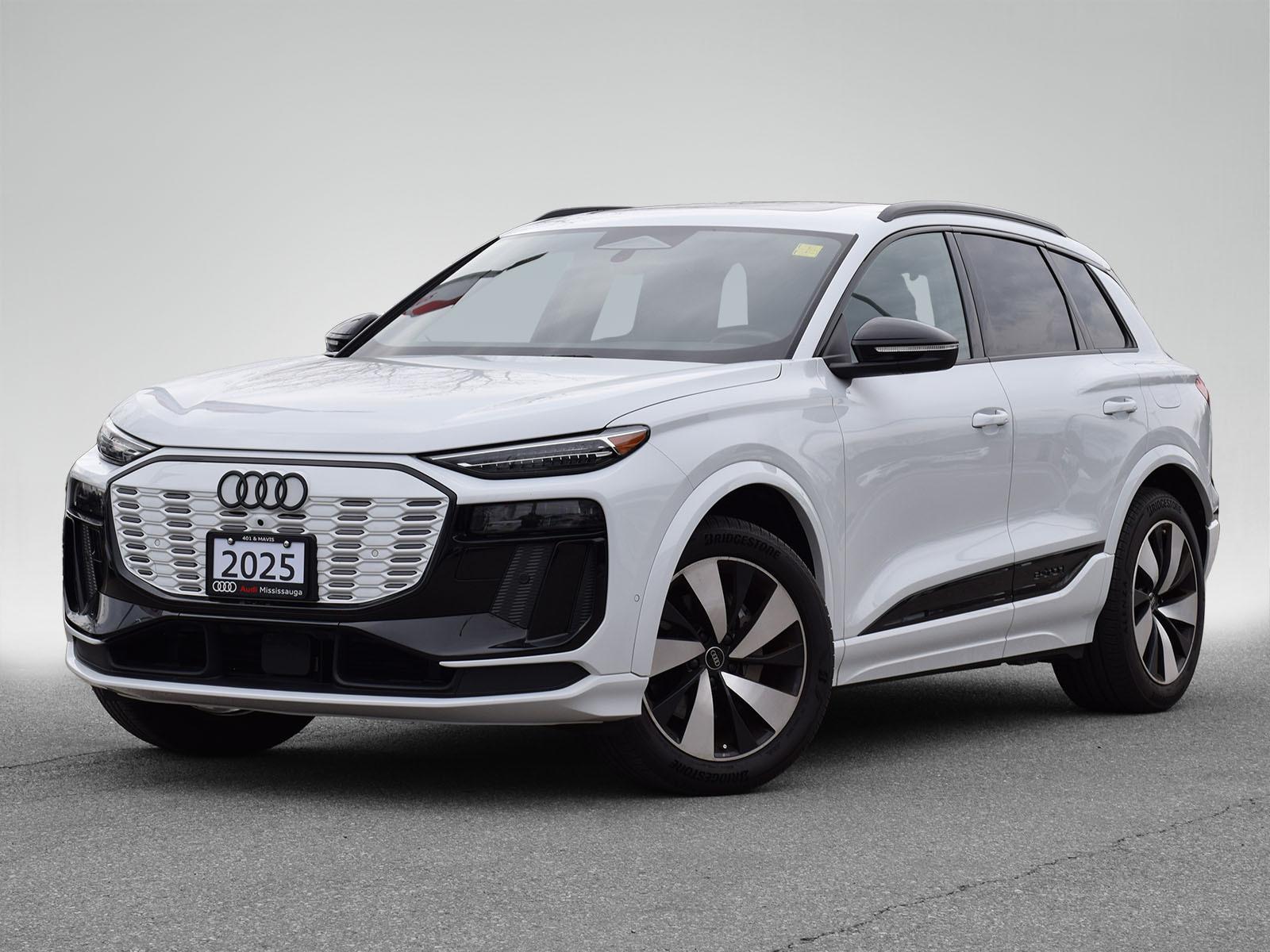 2025 Audi Q6 e-tron quattro Progressiv with Black Optics Package